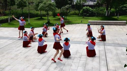 丢手绢六级舞蹈视频,跟随丢手绢视频领略古典与现代交融之美