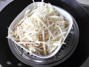茭白切丝视频,茭白切丝技巧与美味佳肴制作过程
